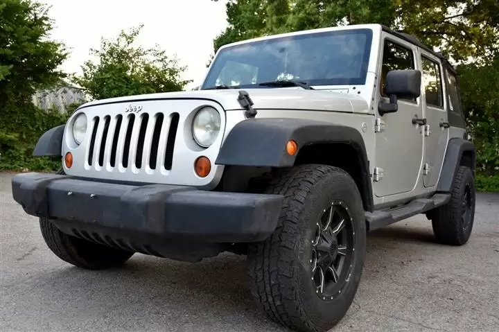 $8500 : 2008 Jeep Wrangler Unlimited X image 1