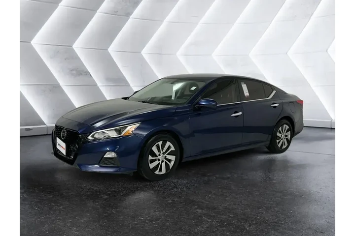 $13791 : Nissan Altima 2020 2.5 S 4dr image 3