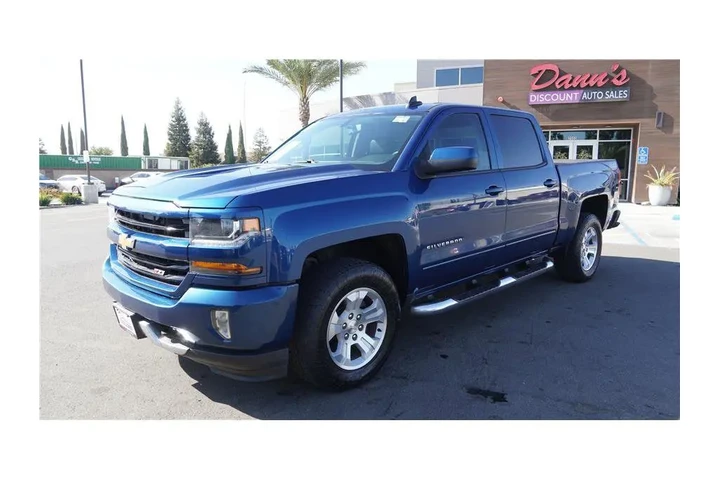 $26984 : 2017 Silverado 1500 LT image 2