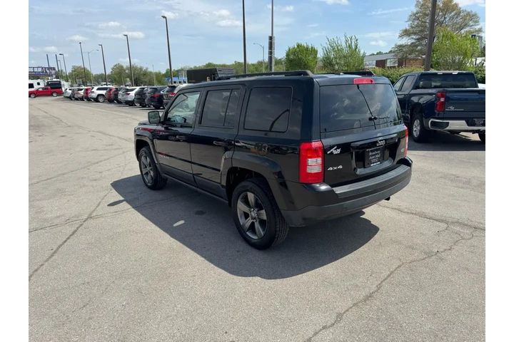 $6980 : 2015 Patriot 4WD 4dr High Alt image 4