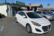 2016 ELANTRA GT Hatchback en Tulare