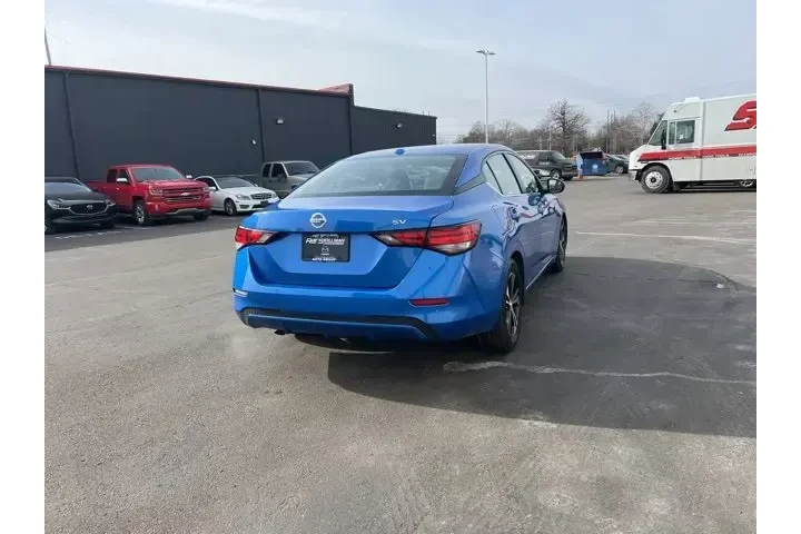 $19980 : Nissan Sentra 2023 SV 4dr Se image 10