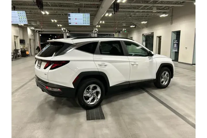 $22957 : Hyundai TUCSON 2024 AWD SEL image 8