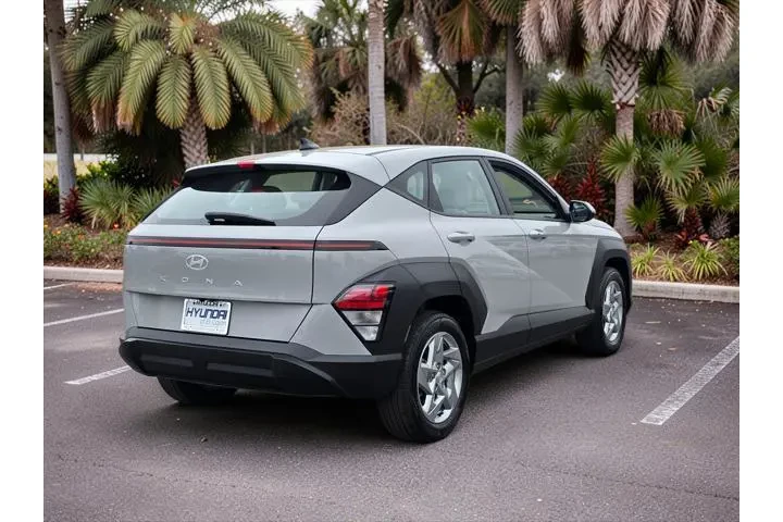 $22995 : Hyundai KONA 2025 SE 4dr Cro image 5