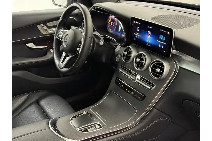 $26000 : Mercedes-Benz GLC 2021 AWD G image 10