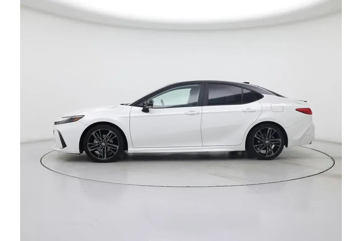 $33998 : Toyota Camry 2025 XSE 4dr Se image 3