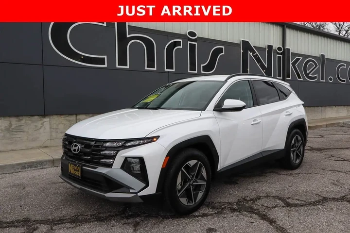 $22988 : 2025 Tucson SEL FWD image 1