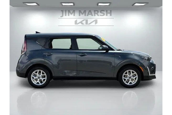 $17988 : Kia Soul 2024 LX 4dr Crossov image 7