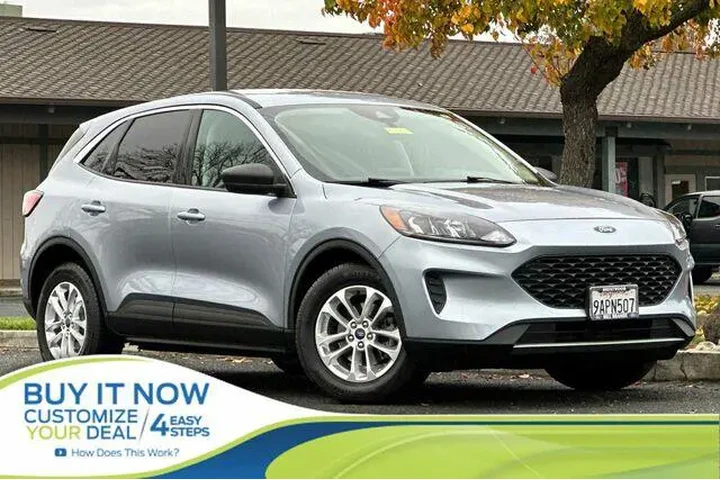 $14925 : Ford Escape 2022 SE 4dr SUV image 1