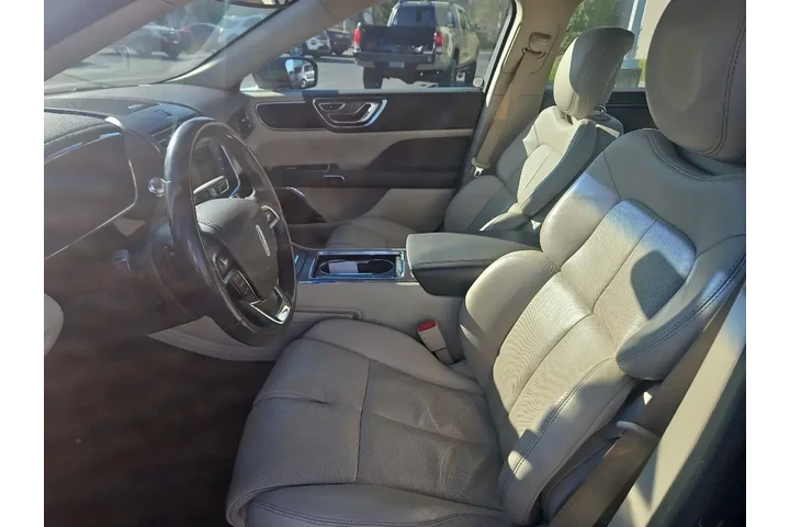 $14750 : Lincoln Continental 2017 Sel image 10