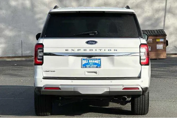 $38991 : Ford Expedition 2023 4x4 Lim image 8