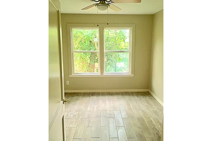 $900 : 3 Recamaras 1 Baño image 7