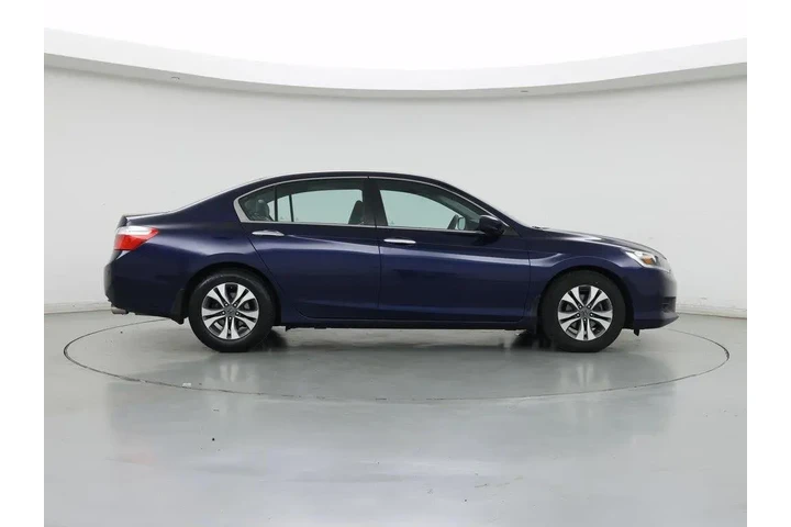 $17998 : Honda Accord 2015 LX 4dr Sed image 7