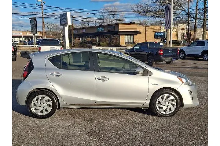 $10995 : Toyota Prius c 2015 Two 4dr image 7