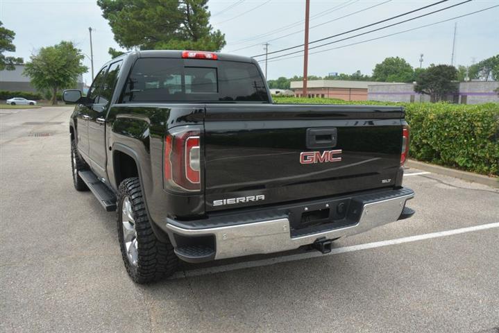 2018 GMC Sierra 1500 SLT image 9