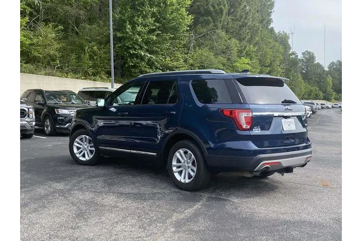 $14499 : Ford Explorer 2017 XLT 4dr S image 6