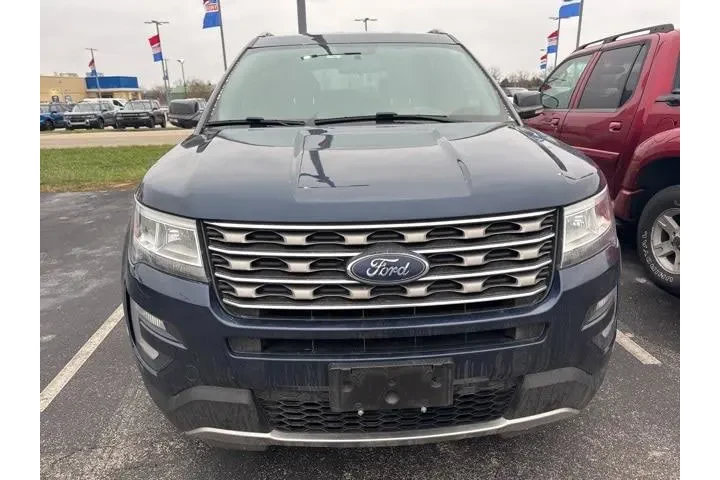 $12500 : Ford Explorer 2017 AWD XLT 4 image 2