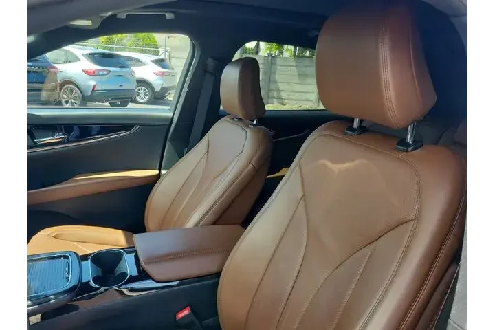 $33990 : Lincoln Nautilus 2023 Reserv image 8
