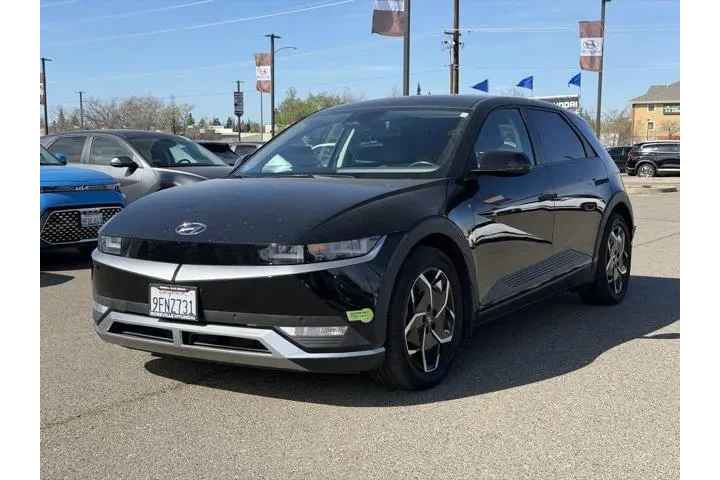 $24392 : Hyundai IONIQ 5 2023 AWD SEL image 2