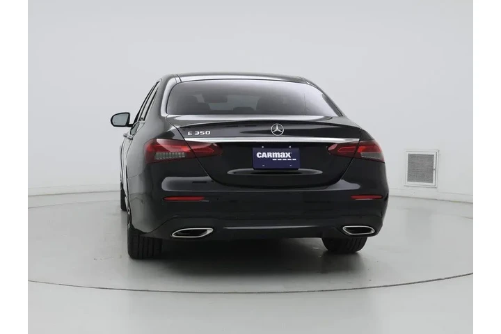 $30998 : Mercedes-Benz E-Class 2022 E image 6
