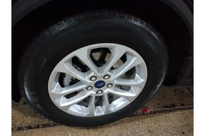 $22795 : Ford Escape 2022 SE 4dr SUV image 8