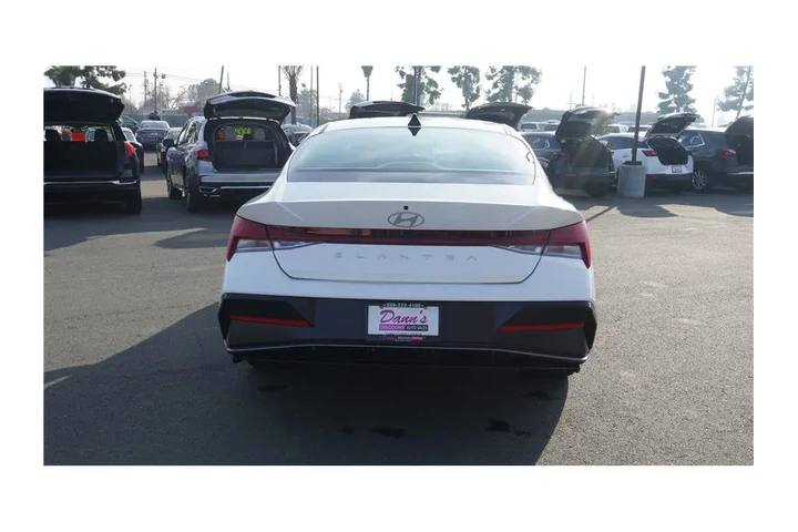 $21984 : 2025 Elantra SEL Convenience image 7