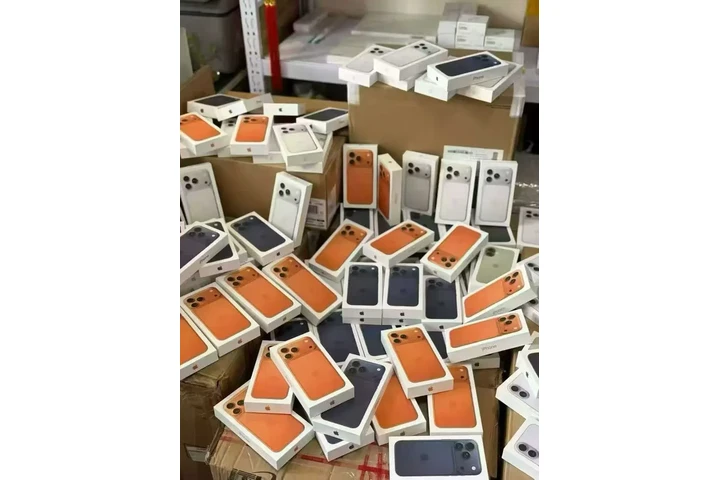 iPhone 17/16/15/14 Pro Max image 1