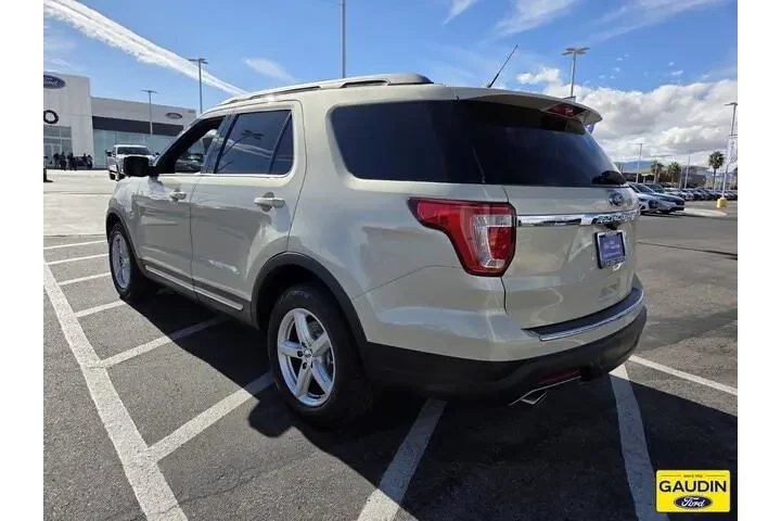 $16995 : Ford Explorer 2018 XLT 4dr S image 5