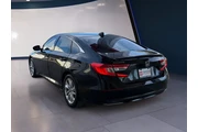 $19995 : Honda Accord 2019 LX 4dr Sed thumbnail