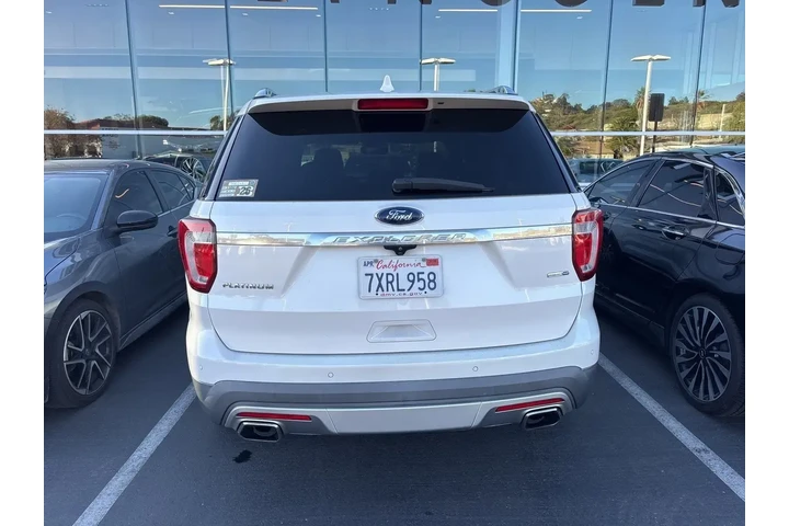 $23900 : Ford Explorer 2017 AWD Plati image 5