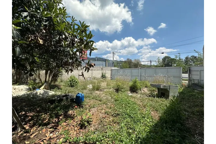 $2990 : Terreno en Renta Sobre Carrete image 2
