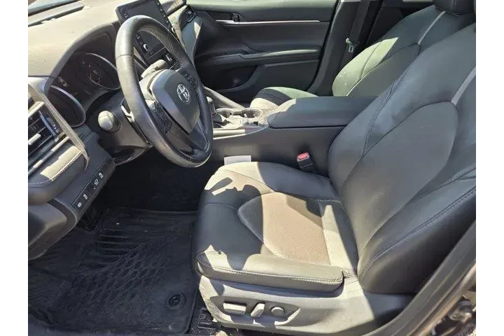 $29991 : Toyota Camry 2024 XSE 4dr Se image 1