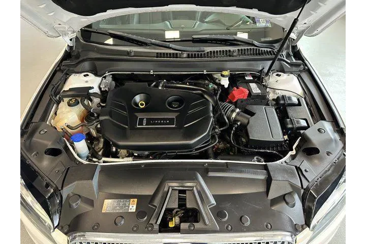 $17395 : Lincoln MKZ 2019 4dr Sedan image 9