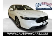 $25684 : Honda Accord 2024 EX 4dr Sed thumbnail