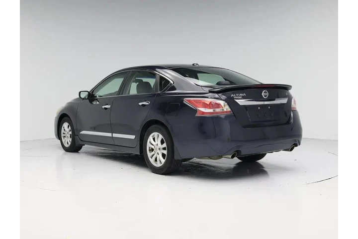 $13599 : Nissan Altima 2015 2.5 S 4dr image 2