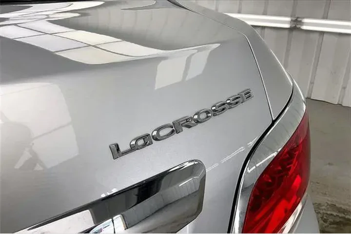 $12990 : Buick LaCrosse 2012 Premium image 9