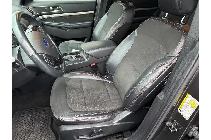 $17000 : Ford Explorer 2018 XLT 4dr S image 4