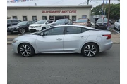 $999 : 2017 Maxima thumbnail