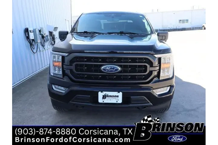 $39450 : Ford F-150 2023 4x4 XLT 4dr image 2