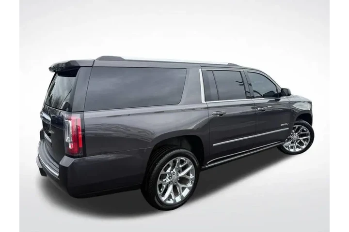 $27110 : 2018 GMC Yukon XL Denali image 4