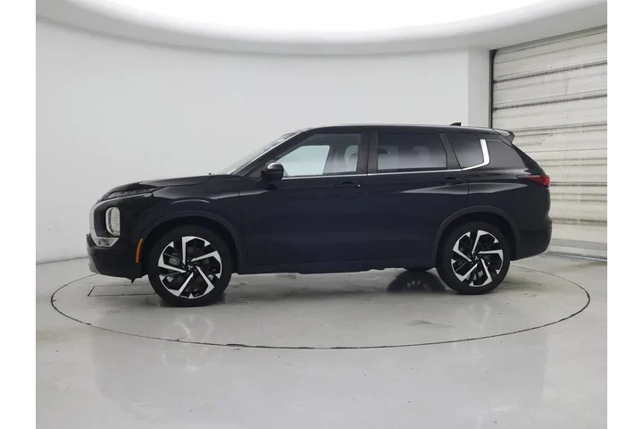 $22998 : Mitsubishi Outlander 2023 SE image 3