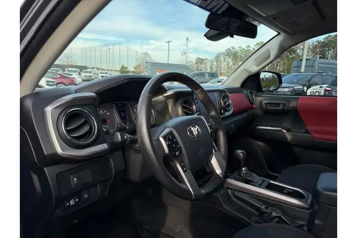 $22849 : Toyota Tacoma 2020 4x2 SR5 4 image 9