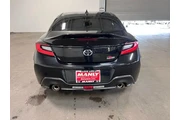 $30940 : Toyota GR86 2023 Premium 2dr thumbnail