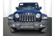 $16885 : Jeep Wrangler Unlimited 2019 thumbnail
