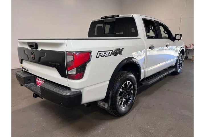 $34819 : Nissan Titan 2021 image 3