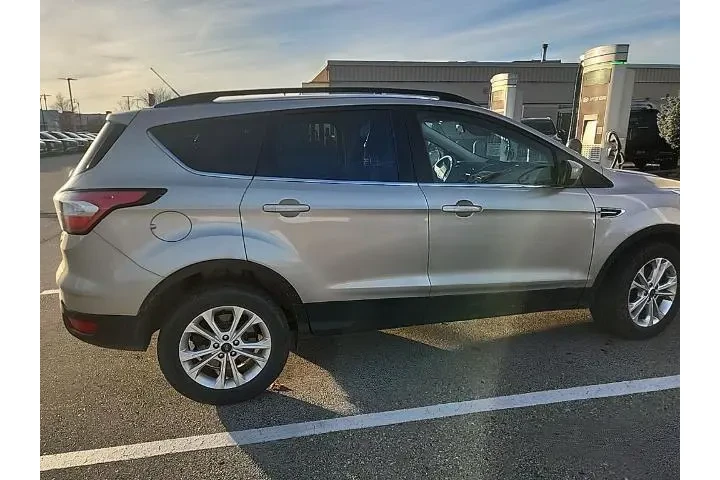 $12490 : Ford Escape 2018 AWD SE 4dr image 5