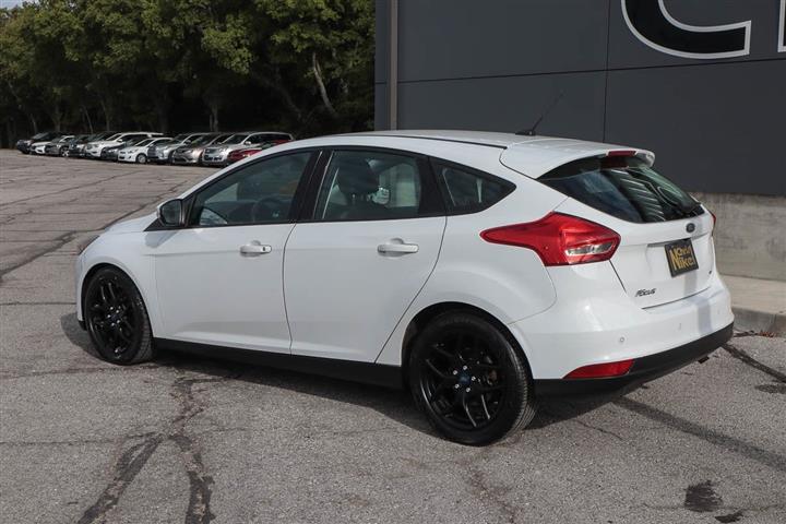 $9949 : 2016 Focus SE image 6