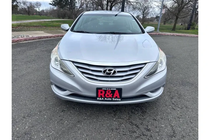 $7995 : 2012 Sonata GLS image 3