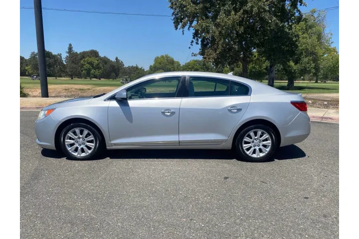 $8995 : 2012 LaCrosse Convenience image 5