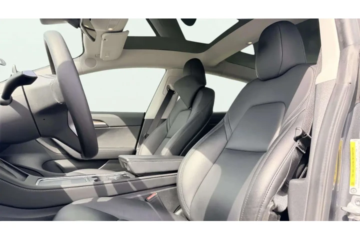 $21995 : 2023 Model 3 image 9